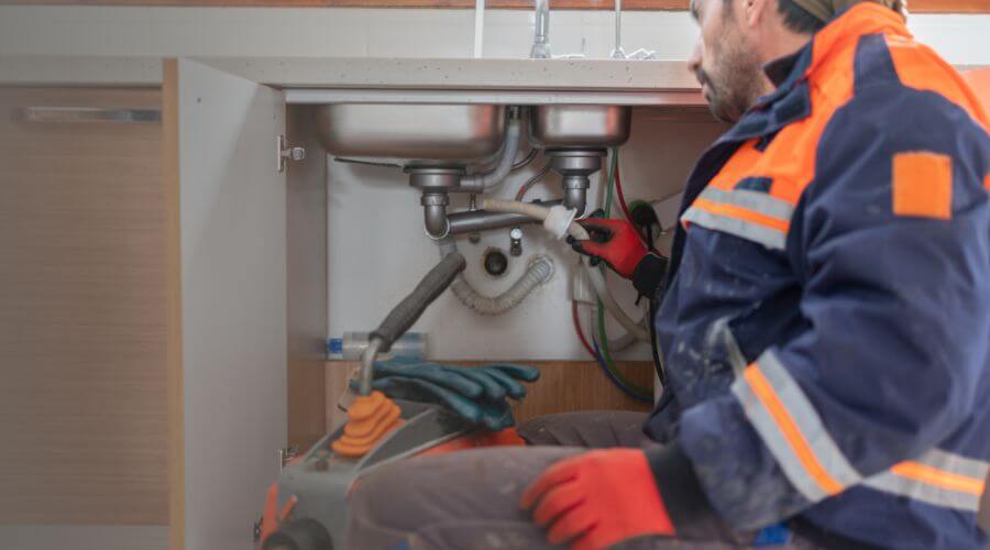 Expert burst pipe repair services in Vilonia, AR